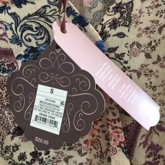 FINAL MARKDOWN LADIES’ NWT Knox Rose Floral Print LS Top (S) - Picture 5 of 11